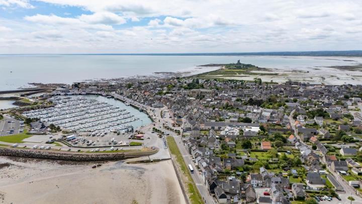 Livraison d'huîtres à Cherbourg-en-Cotentin