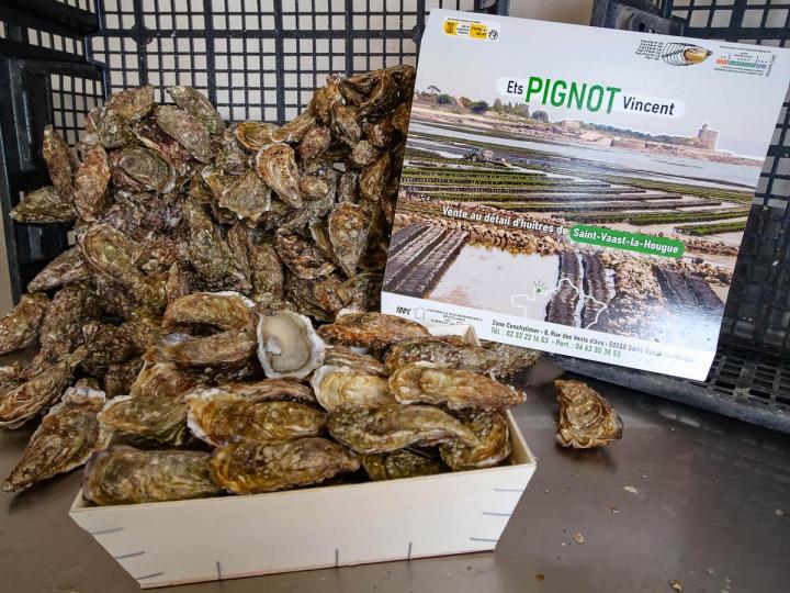 Nous accordons une grande importance au suivi de la production de nos huîtres naturelles.